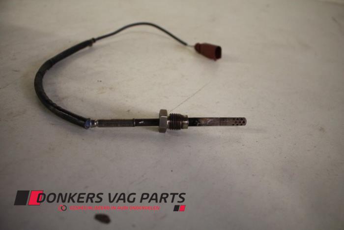 Auspuff Temperatursensor van een Audi A7 Sportback (4GA/4GF) 3.0 TDI V6 24V 2013