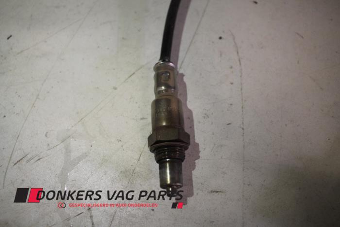 Lambda probe from a Audi S4 Avant (B9) 3.0 TFSI V6 24V 2017