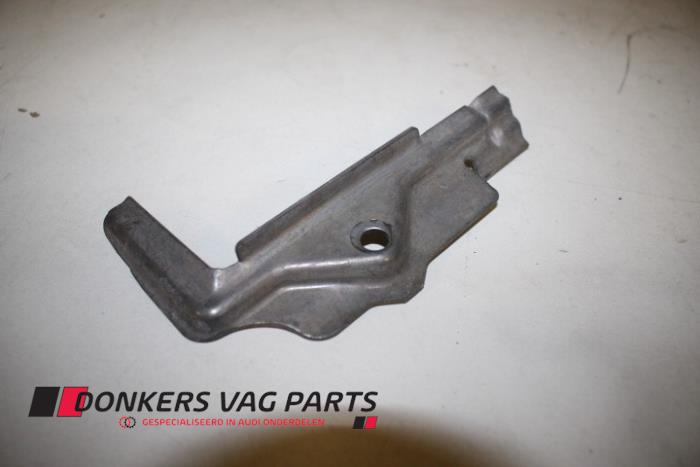 Usagé Divers Audi S3 Limousine (8VM/8VS) 2.0 T FSI 16V Prix € 3,00 Règlement à la marge proposé par Donkers VAG Parts