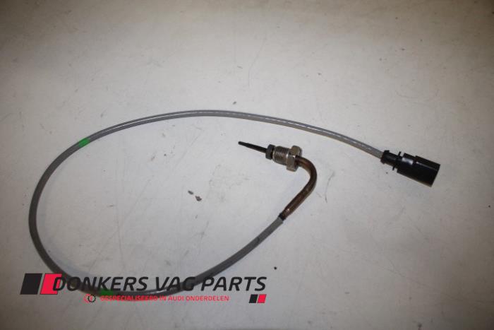 Auspuff Temperatursensor van een Audi Q3 (F3B) 2.0 35 TDI 16V 2019