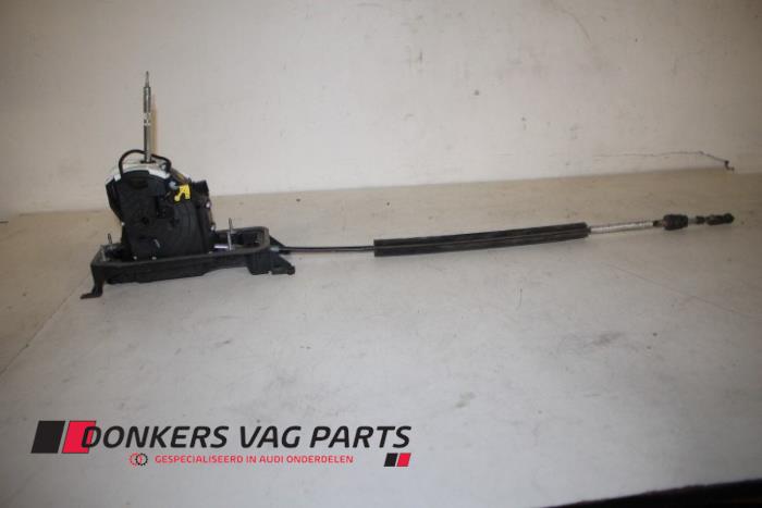 Używane Drazek sterowniczy Audi A3 Sportback (8VA/8VF) 2.0 TDI 16V Quattro Cena € 75,00 Procedura marży oferowane przez Donkers VAG Parts