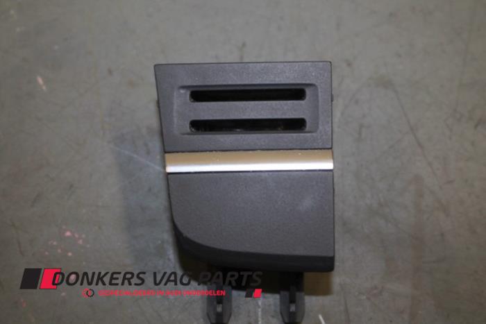 Used Miscellaneous Audi A3 Sportback (8VA/8VF) 2.0 TDI 16V Quattro Price € 2,00 Margin scheme offered by Donkers VAG Parts