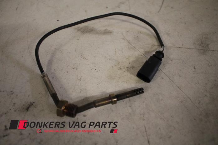 Usagé Sensor température d’échappement Audi A4 Cabrio (B7) 3.0 TDI V6 24V Quattro Prix € 75,00 Règlement à la marge proposé par Donkers VAG Parts