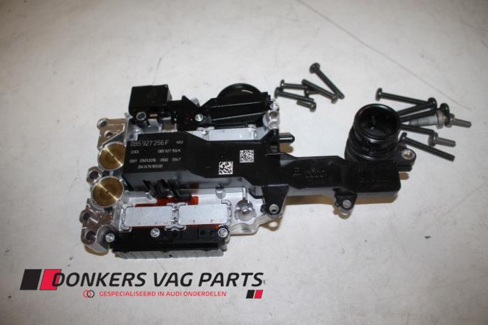Used Automatic gearbox computer Audi A7 Sportback (4GA/4GF) 3.0 TDI Clean Diesel V6 24V Quattro Price € 1.100,07 Inclusive VAT offered by Donkers VAG Parts
