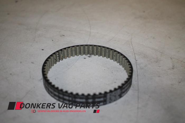 Nowe Pas klinowy Audi A3 Cena € 28,19 Z VAT oferowane przez Donkers VAG Parts