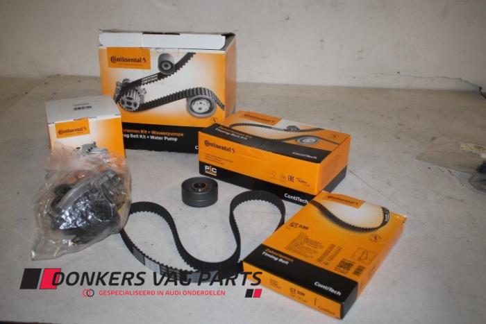 Nowe Pompa wodna Audi 100 Cena € 96,80 Z VAT oferowane przez Donkers VAG Parts