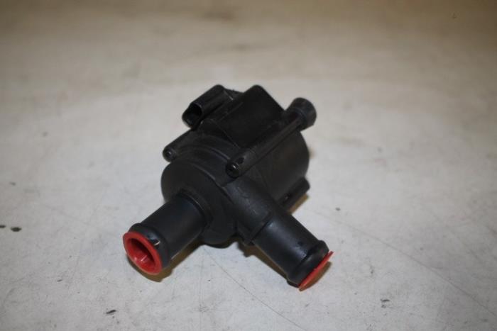 Water pump from a Audi A4