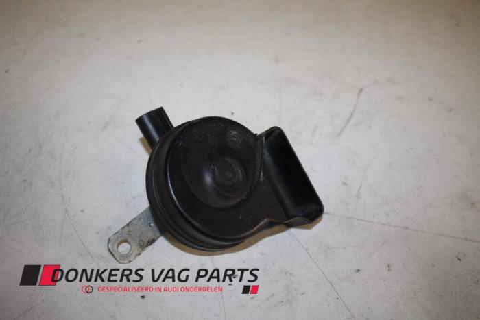 Używane Klakson Audi Rózne Cena € 25,00 Procedura marży oferowane przez Donkers VAG Parts