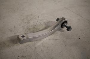 Used Anti-roll bar guide Audi Q7 Price € 30,00 Margin scheme offered by Autoparts Veghel