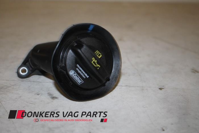 Gebrauchte Öl Füllrohr Audi SQ7 (4MB/4MG) 4.0 TDI V8 32V Preis € 15,00 Margenregelung angeboten von Donkers VAG Parts