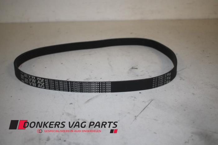 Usados Correa múltiple Audi A5 (8T3) 2.0 TDI 16V Quattro Precio € 14,99 IVA incluido ofrecido por Donkers VAG Parts