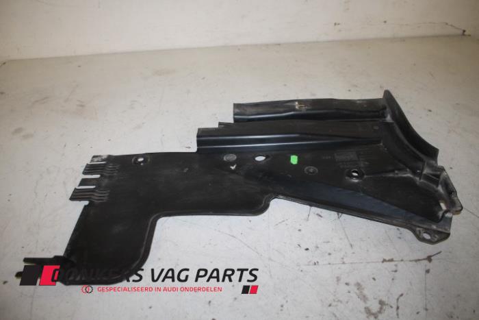 Rear undertray