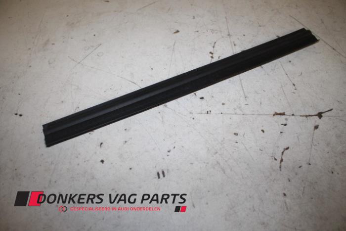 Begagnade Diverse Audi A5 Sportback (8TA) 2.0 TDI 16V Quattro Pris € 5,00 Inklusive moms erbjuds av Donkers VAG Parts