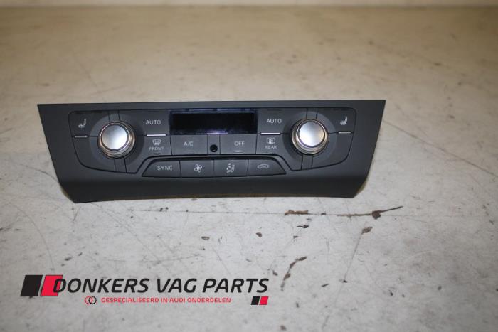 Używane Panel climatronic Audi RS7 Sportback (4GA/4GF) 4.0 V8 TFSI Performance 32V Cena € 37,50 Procedura marży oferowane przez Donkers VAG Parts