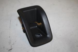 Used Isofix support Audi A4 Price € 2,00 Margin scheme offered by Autoparts Veghel
