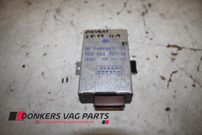 Używane Modul (rózne) Audi 80 Cena € 125,00 Procedura marży oferowane przez Donkers VAG Parts