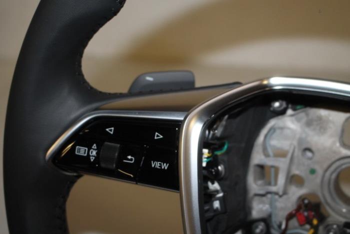 Steering wheel from a Audi A6 (C8) 2.0 16V 50 TFSI E Mild hybrid Quattro 2021