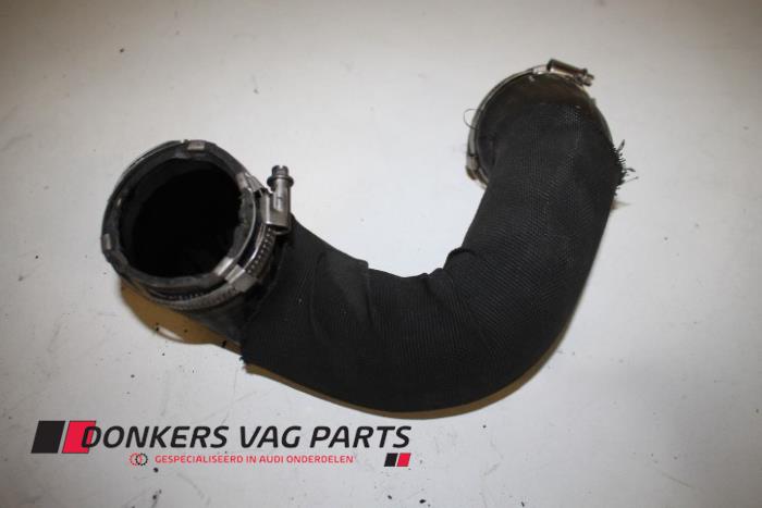 Gebrauchte Intercooler Schlauch Audi A6 Avant (C6) 3.0 TDI V6 24V Quattro Preis € 15,00 Margenregelung angeboten von Donkers VAG Parts