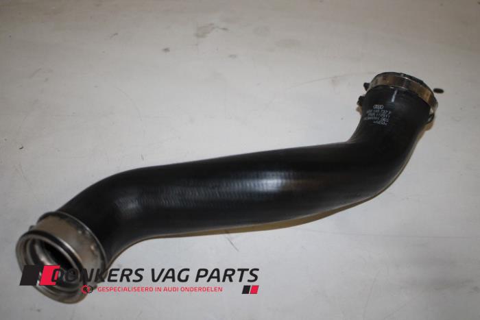 Usagé Tuyau intercooler Audi A4 (B7) 2.0 TDI 16V Prix € 25,00 Règlement à la marge proposé par Donkers VAG Parts