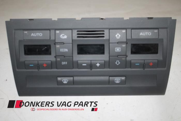 Używane Panel climatronic Audi A4 (B7) 2.0 TDI 16V Cena € 75,00 Procedura marży oferowane przez Donkers VAG Parts
