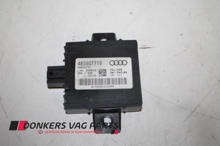 Begagnade Larmmodul Audi A8 (D3) 3.0 TDI V6 24V Quattro Pris € 15,00 Marginaltabell erbjuds av Donkers VAG Parts