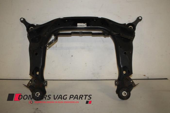 Usagé Faux châssis Audi A4 (B7) 2.0 TFSI 20V Prix € 50,00 Règlement à la marge proposé par Donkers VAG Parts