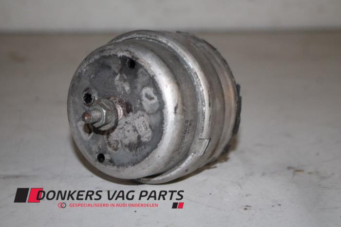 Used Engine mount Audi A4 Avant (B6) 1.8 T 20V Price € 20,00 Margin scheme offered by Donkers VAG Parts