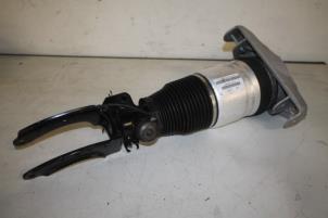 Used Front shock absorber, right Audi Q7 Price € 200,00 Margin scheme offered by Autoparts Veghel