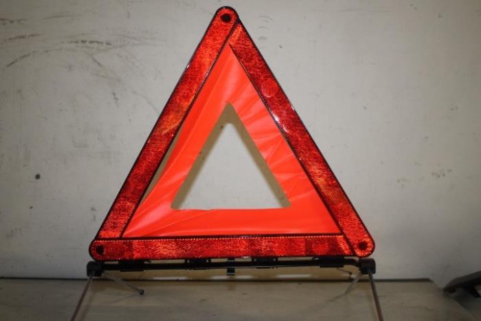Triángulo de seguridad de un Audi A4
