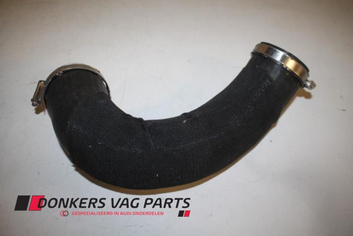 Gebrauchte Intercooler Schlauch Audi A7 Sportback (4GA/4GF) 3.0 TDI Ultra V6 24V Quattro Preis € 45,00 Mit Mehrwertsteuer angeboten von Donkers VAG Parts