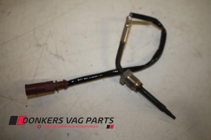 Gebrauchte Auspuff Temperatursensor Audi A7 Sportback (4GA/4GF) 3.0 TDI Ultra V6 24V Quattro Preis € 40,00 Mit Mehrwertsteuer angeboten von Donkers VAG Parts