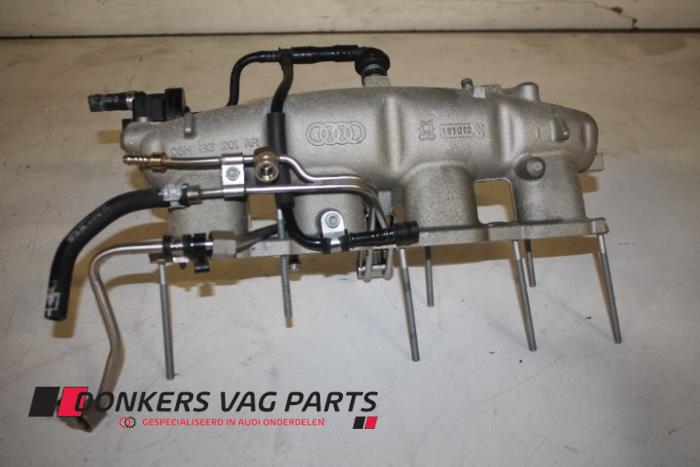 Używane Kolektor dolotowy Audi A5 (8T3) 2.0 TFSI 16V Quattro Cena € 210,01 Z VAT oferowane przez Donkers VAG Parts