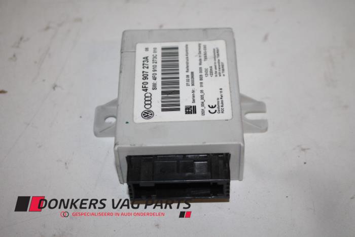 Begagnade Däcktrycksmodul Audi A6 Avant (C6) 3.0 TDI V6 24V Quattro Pris € 25,00 Marginaltabell erbjuds av Donkers VAG Parts