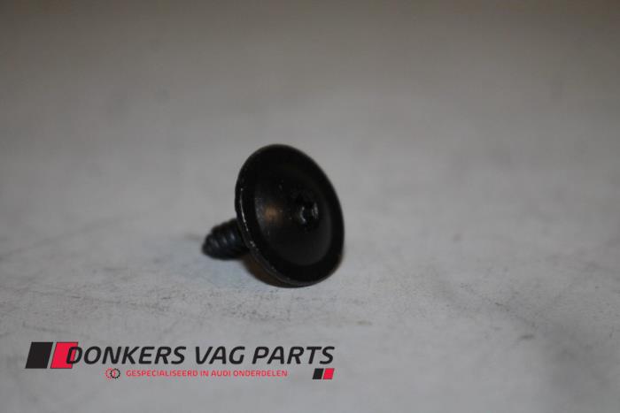 Nowe Rózne Audi Rózne Cena € 0,82 Z VAT oferowane przez Donkers VAG Parts