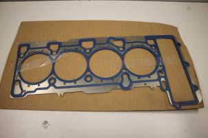 New Rocker cover gasket Audi A4 Price € 93,00 Inclusive VAT offered by Autoparts Veghel