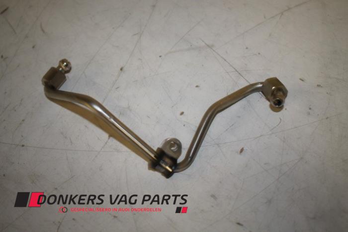 Usagé Conduit de carburant Audi A5 (8T3) 2.0 TFSI 16V flexible fuel Quattro Prix € 20,00 Prix TTC proposé par Donkers VAG Parts