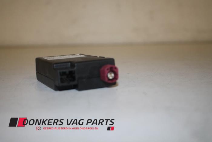 Nuevos Módulo USB Audi Diversos Precio € 103,37 IVA incluido ofrecido por Donkers VAG Parts