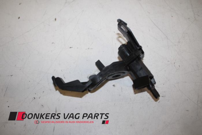 Begagnade Diverse Audi e-tron (GEN) 55 quattro Pris € 20,00 Inklusive moms erbjuds av Donkers VAG Parts