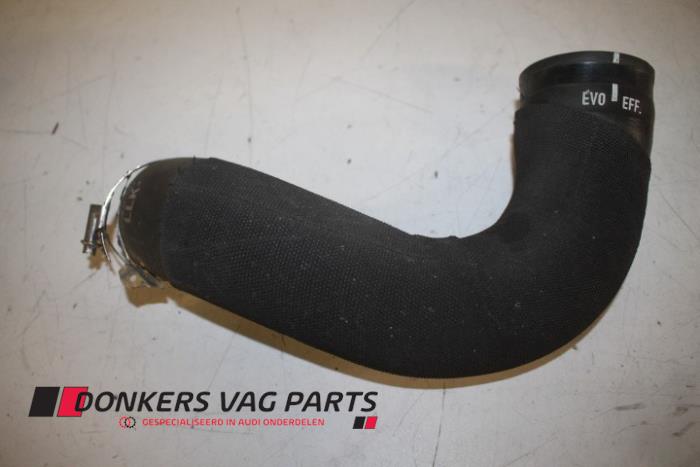 Gebrauchte Intercooler Schlauch Audi A7 Sportback (4GA/4GF) 3.0 TDI Ultra V6 24V Preis € 45,00 Mit Mehrwertsteuer angeboten von Donkers VAG Parts