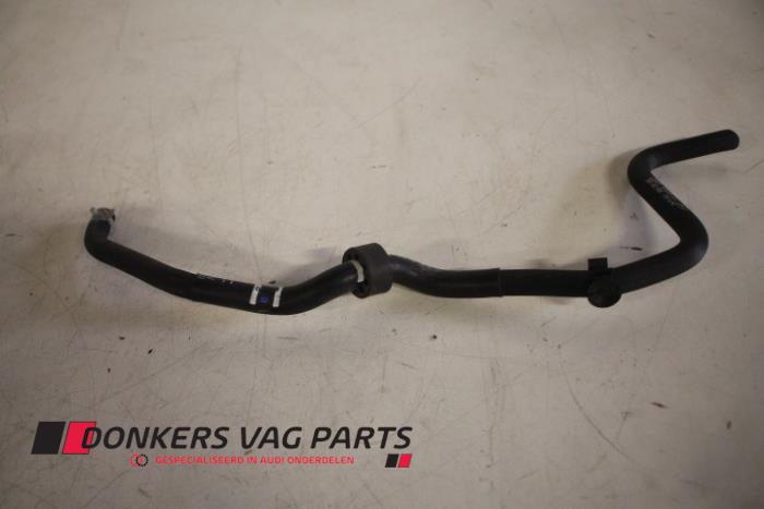 Usagé Conduit de carburant Audi A5 (8T3) 2.0 TFSI 16V flexible fuel Quattro Prix € 30,00 Prix TTC proposé par Donkers VAG Parts