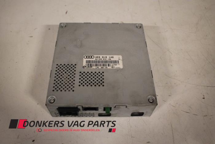 Używane Tuner TV Audi A8 (D3) 4.2 V8 40V Quattro Cena € 35,00 Procedura marży oferowane przez Donkers VAG Parts