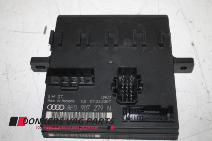 Used Body control computer Audi A4 (B7) 2.0 TDI 16V Price € 50,00 Margin scheme offered by Donkers VAG Parts