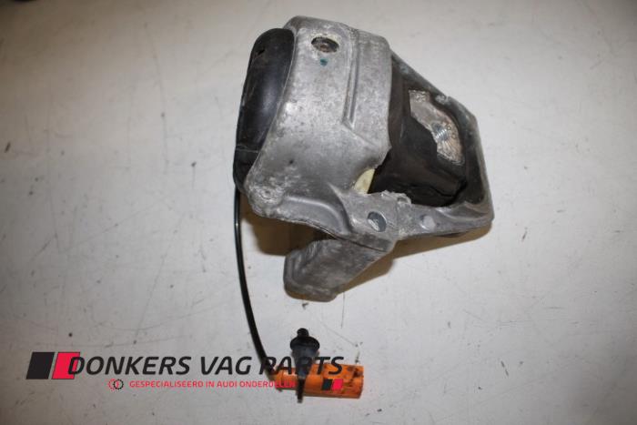 Used Engine mount Audi A5 (8T3) 3.0 TDI V6 24V Quattro Price € 40,00 Margin scheme offered by Donkers VAG Parts