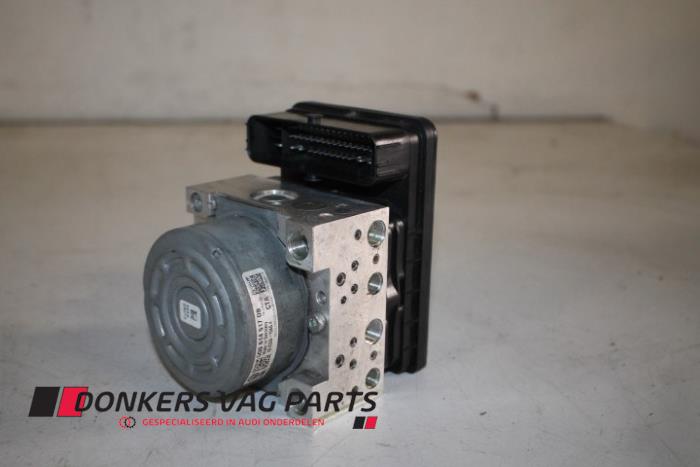 Used ABS pump Volkswagen Golf VII (AUA) e-Golf Price € 726,00 Margin scheme offered by Donkers VAG Parts