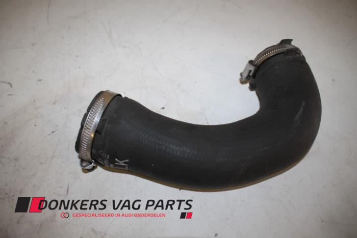 Gebrauchte Intercooler Schlauch Audi A4 Avant (B8) 1.8 TFSI 16V Preis € 10,00 Margenregelung angeboten von Donkers VAG Parts