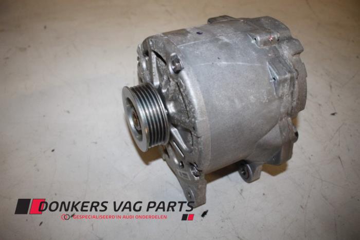 Begagnade Dynamo Audi A8 (D4) 4.0 V8 32V TFSI Quattro Pris € 182,01 Inklusive moms erbjuds av Donkers VAG Parts