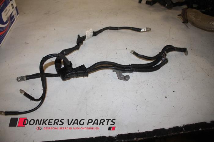 Begagnade Kablage Audi A8 (D4) 4.0 V8 32V TFSI Quattro Pris € 75,00 Inklusive moms erbjuds av Donkers VAG Parts