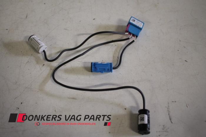 Używane Mikrofon Audi S6 Avant (C7) 4.0 V8 TFSI Cena € 35,00 Procedura marży oferowane przez Donkers VAG Parts