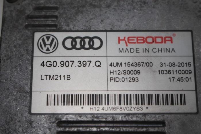 Computer lighting module from a Audi S6 Avant (C7) 4.0 V8 TFSI 2015