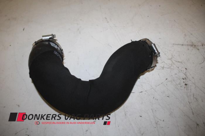 Gebrauchte Intercooler Schlauch Audi A6 (C7) 2.0 T FSI 16V Hybrid Preis € 35,00 Margenregelung angeboten von Donkers VAG Parts